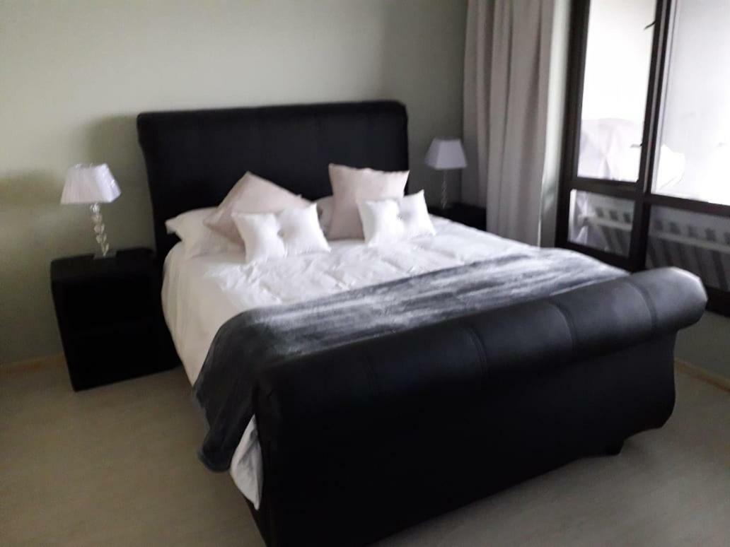Mountain And Sea Splendor Apartment Cape Town Bagian luar foto